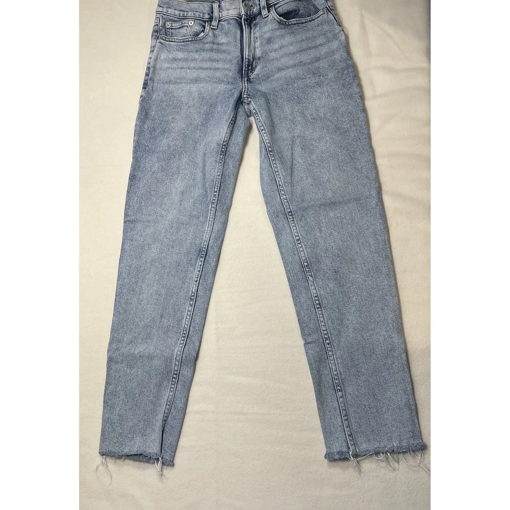 Calvin Klein Womens Mid-Rise Tapered Leg Blue Jeans Size 26 Frayed‎ Ankles